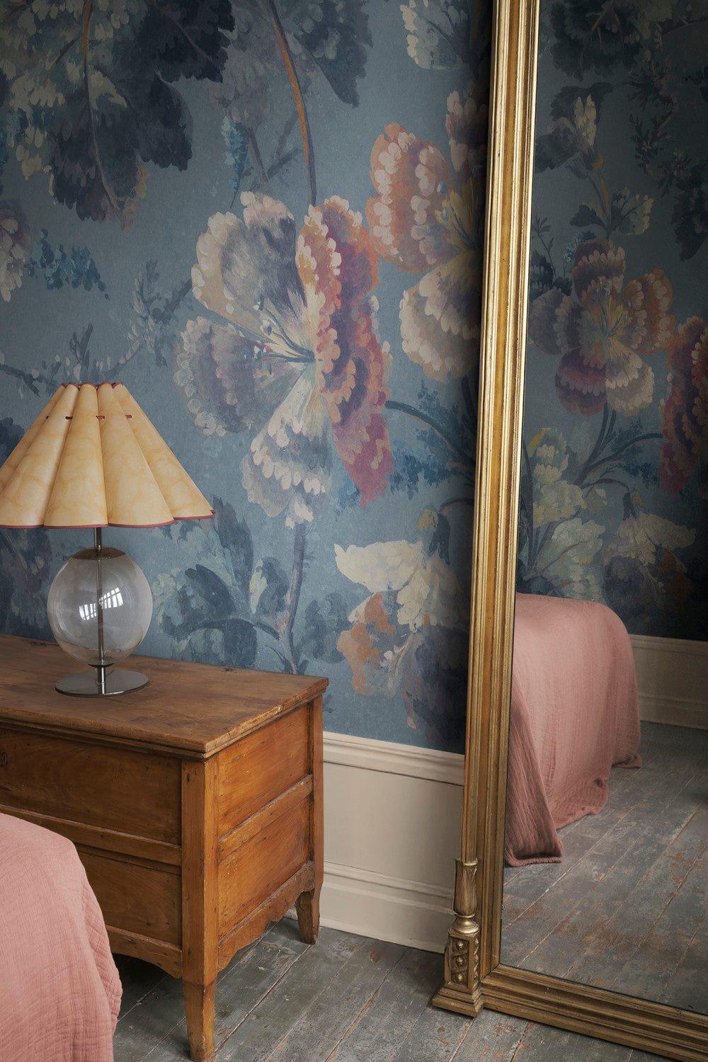 Ines – Blue – custom sized wallpaper mural (per m²)