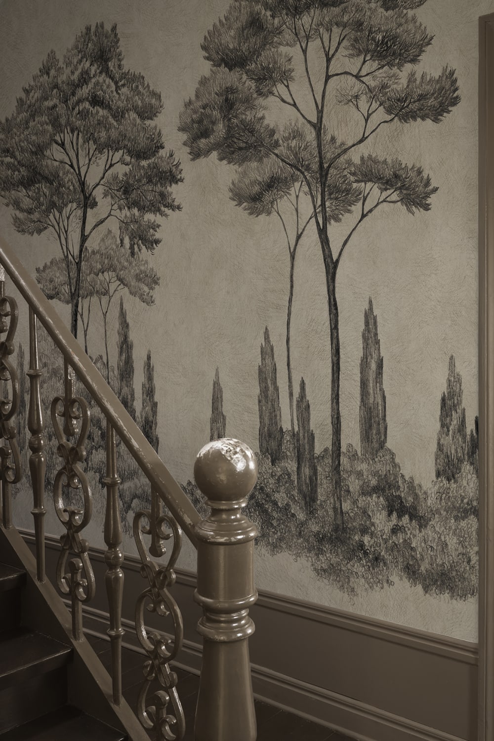 Andrea, Graphite wallpaper mural in a room setting