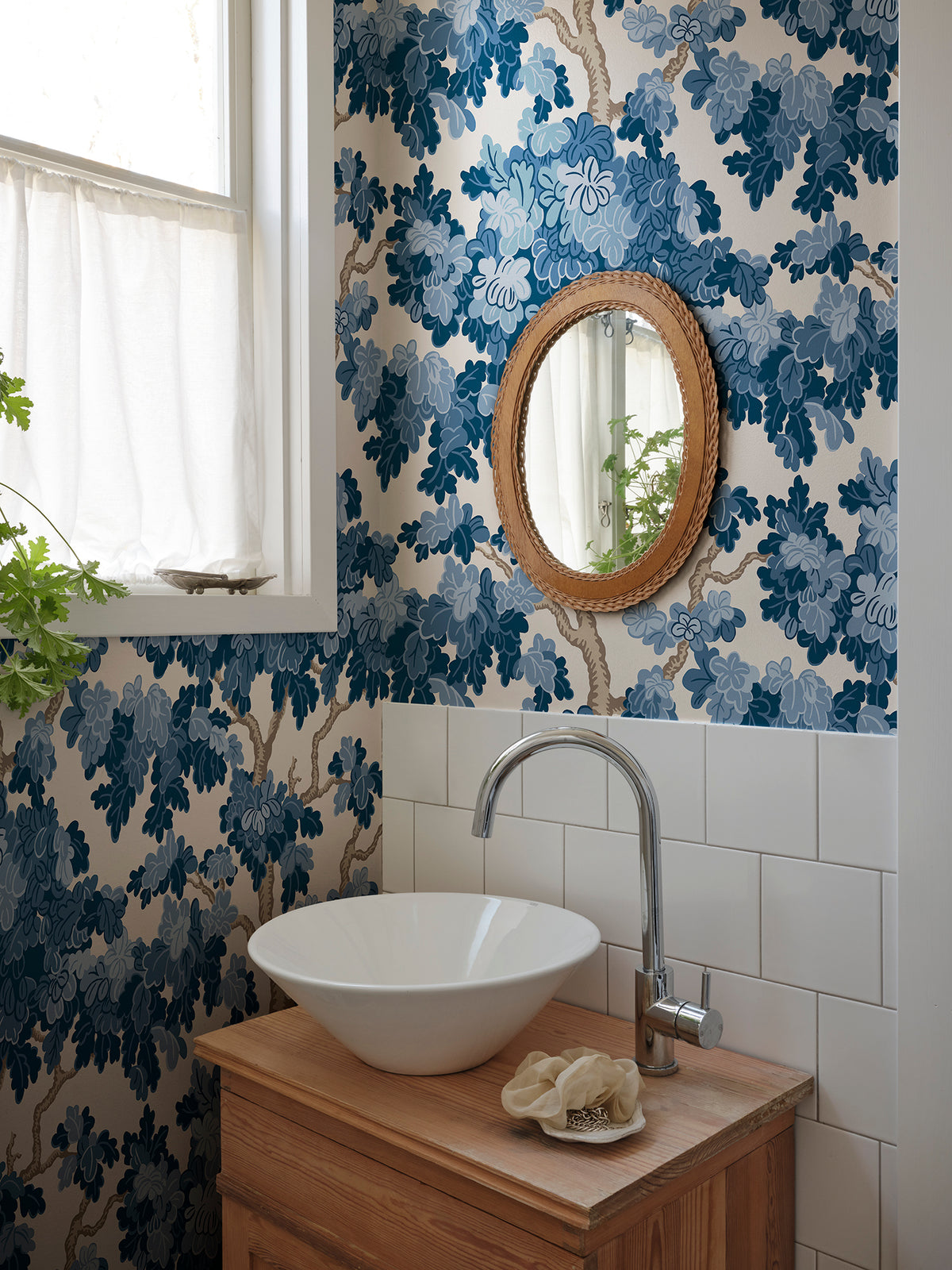 Karolina Tree Wallpaper – Blue