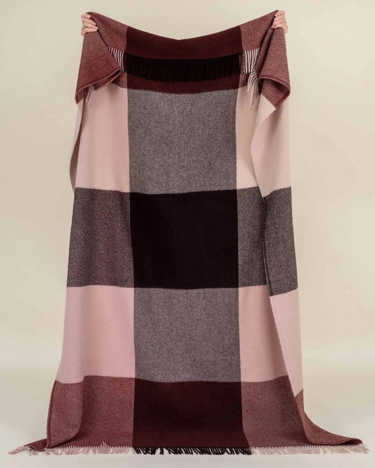 Brookside Throw - Beetroot