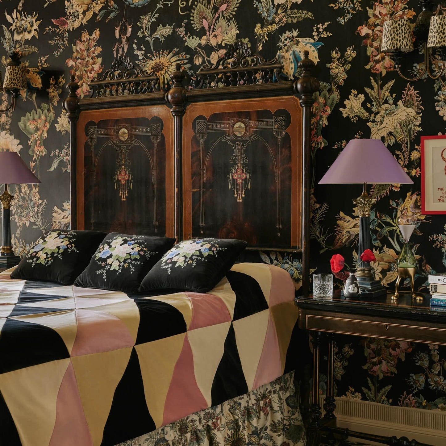 Florafantasia Hybrid Mural Wallpaper - House of Hackney - Noir
