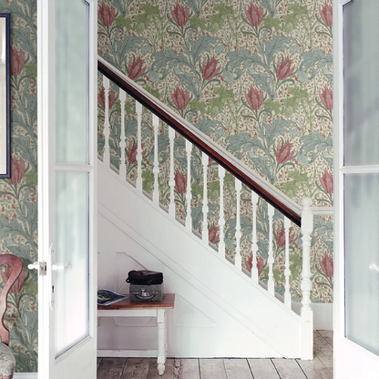 Lent Lily Wallpaper by William Morris - Plum/Bayleaf