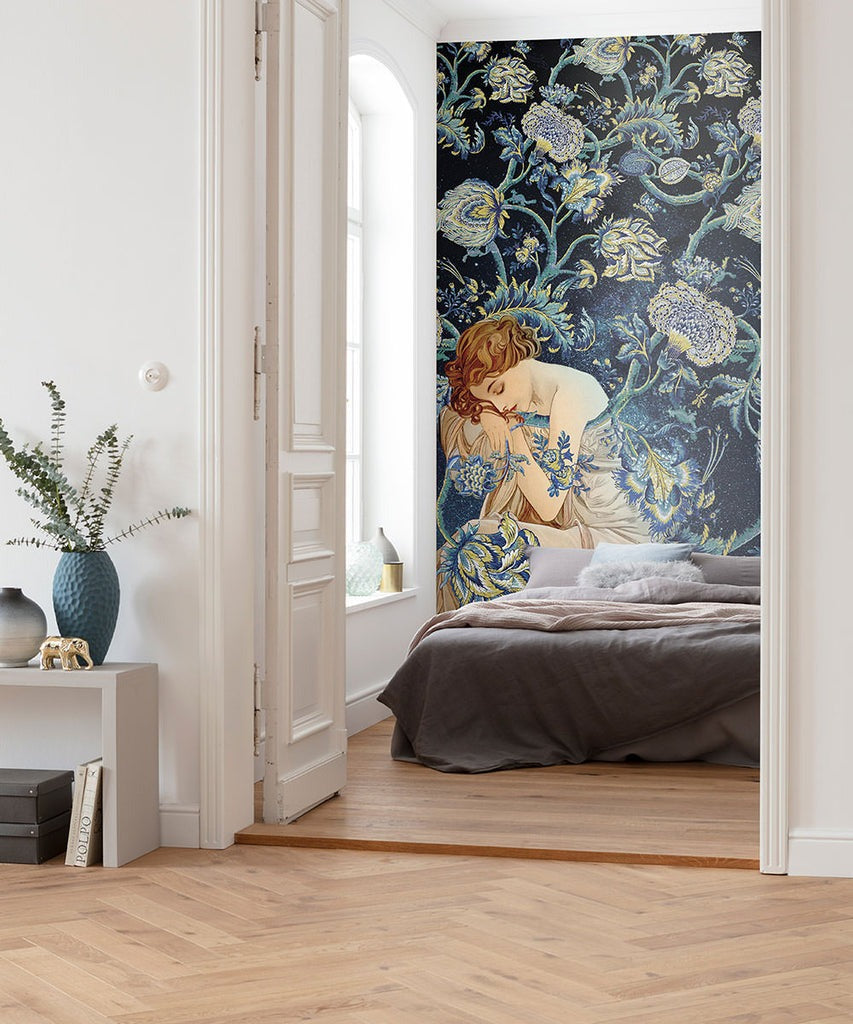 Femme d'Or - Custom Sized Wallpaper Mural (per m2)