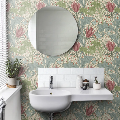 Lent Lily Wallpaper by William Morris - Plum/Bayleaf