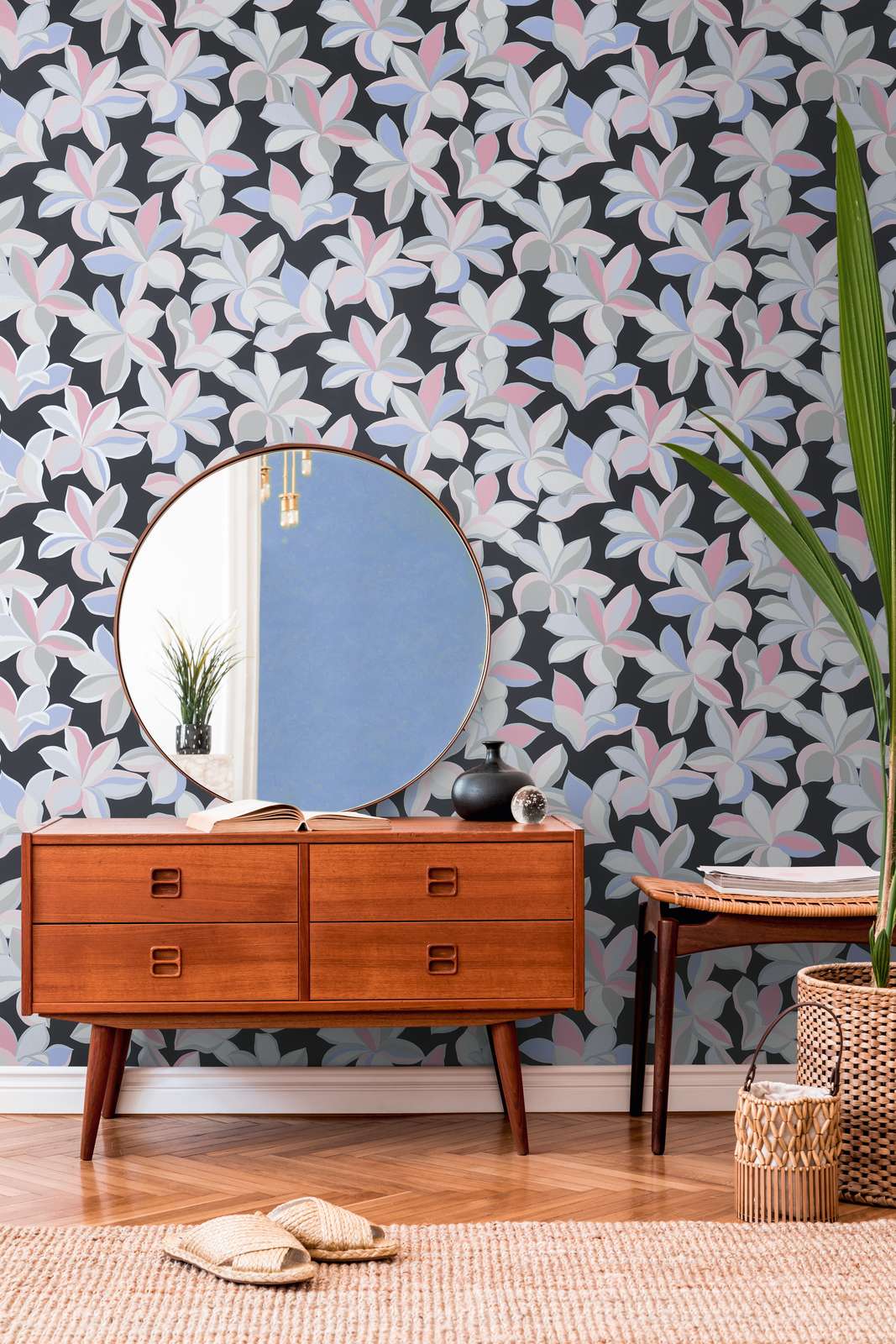 Daisy Days Wallpaper - House of Turnowsky - Black/Silver
