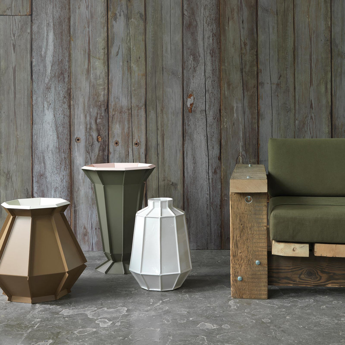 Piet Hein Eek 'Scrapwood Series' Wallpaper - Grey/Green Beams - PHE14