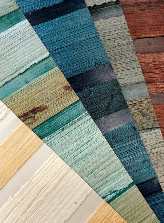 Plantation Wallpaper - 100% Banana Leaf - Pine Green