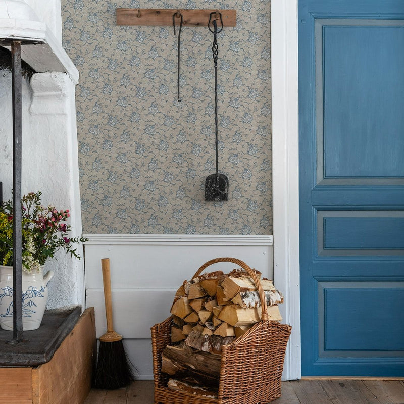 Gysinge Flower Motifs Wallpaper - Blue