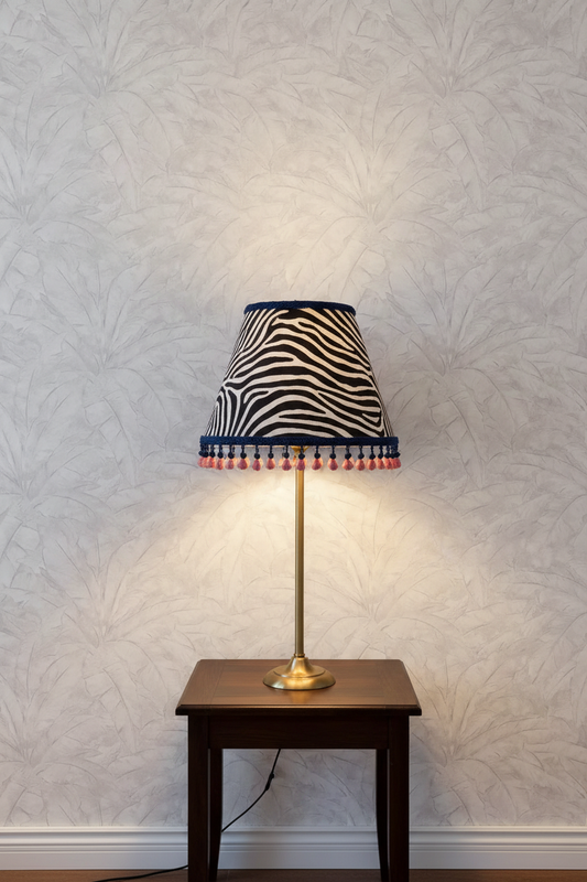 Lamp with Tropical Escape Grey/White Wallpaper 36927-4