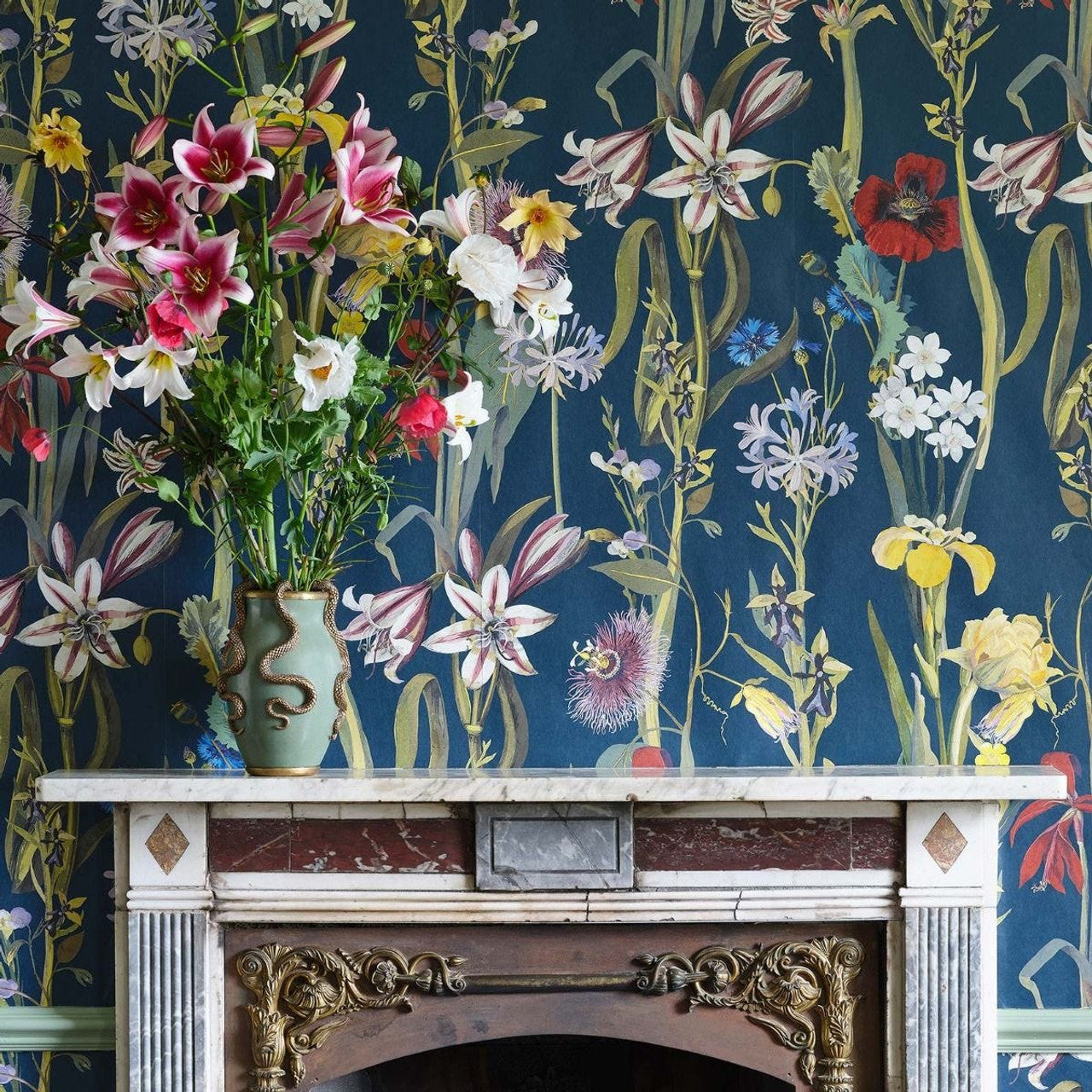Flora Delanica Hybrid Mural Wallpaper - House of Hackney