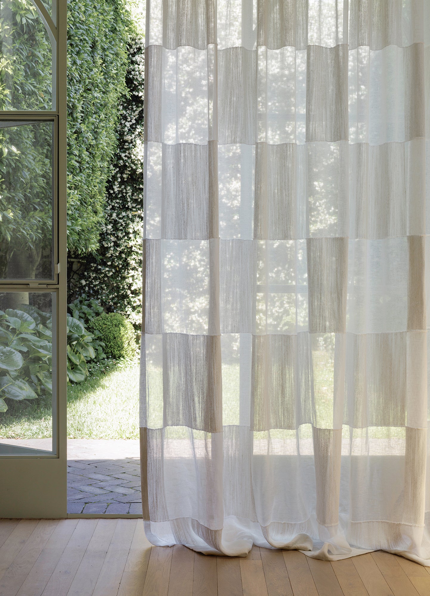 Quadrata Fabrics by Mokum