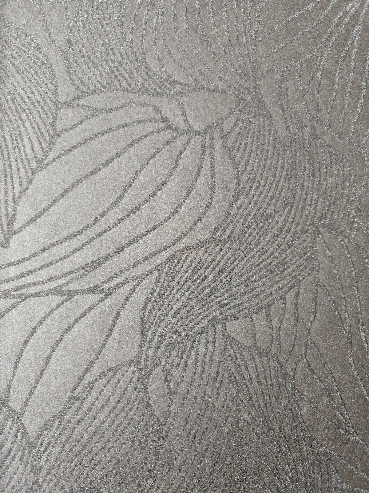 Florelle Velvet Flock Wallpaper – Mocha