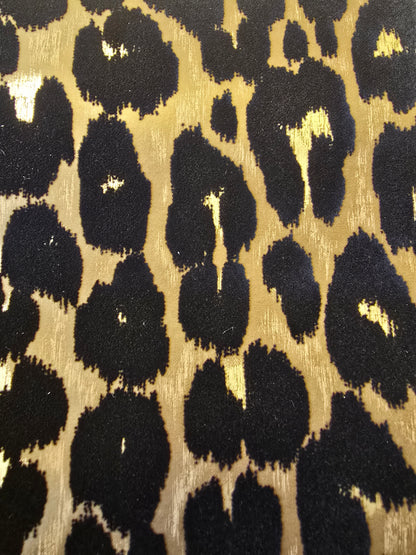 Makucha Flock Velvet Wallpaper - Umber