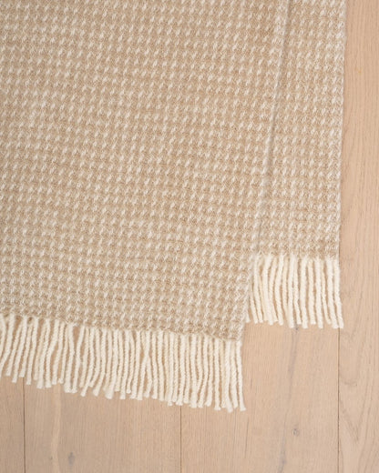 Breckon Throw - 2 Colours