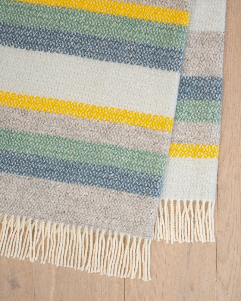 Fetlar Throw - 3 Colours