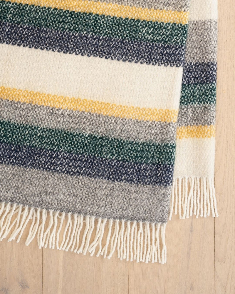 Fetlar Throw - 3 Colours