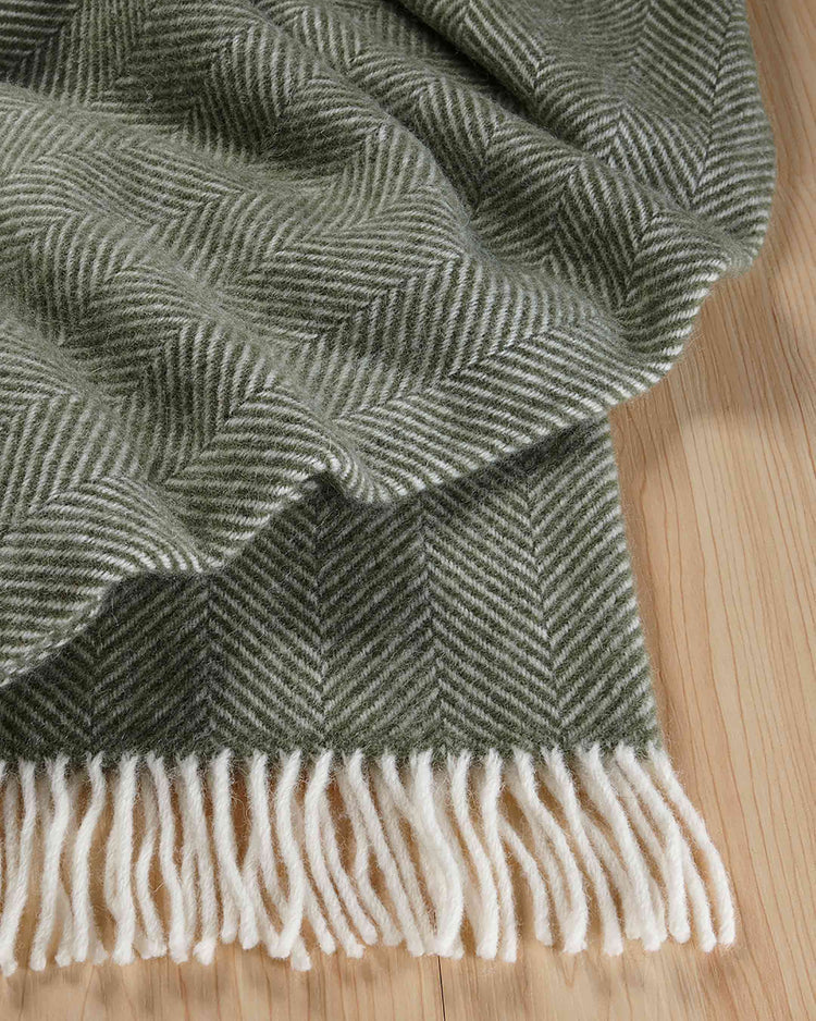 Magnus Throw 6 Colours