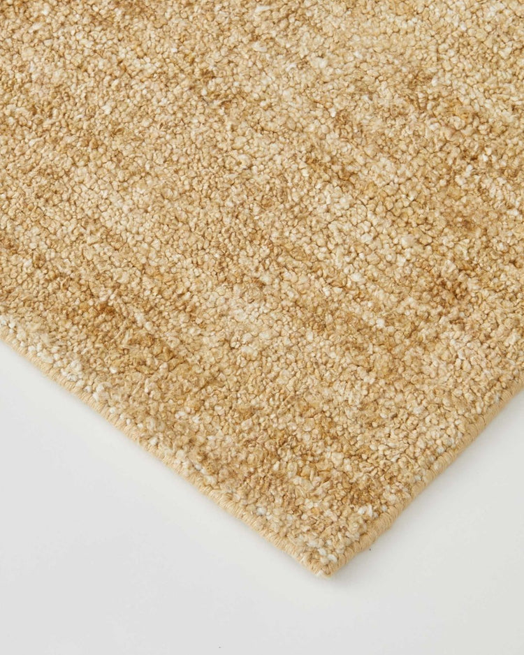 Almonte Silk Rug - 7 Colours