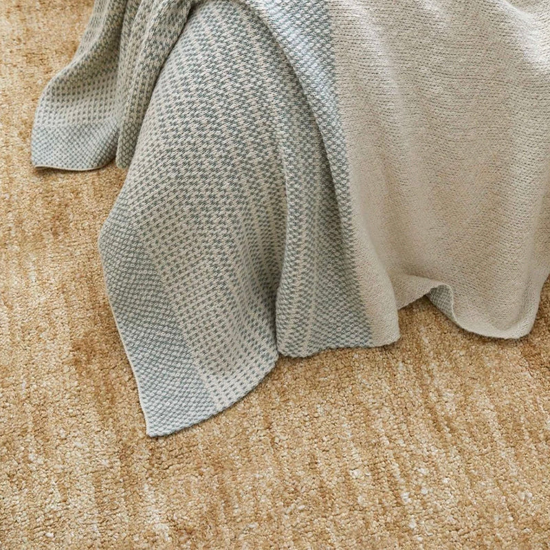 Almonte Silk Rug - 7 Colours