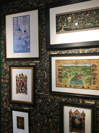 Black Family Tapestry Wallpaper - Harry Potter NZ-Kids Rooms