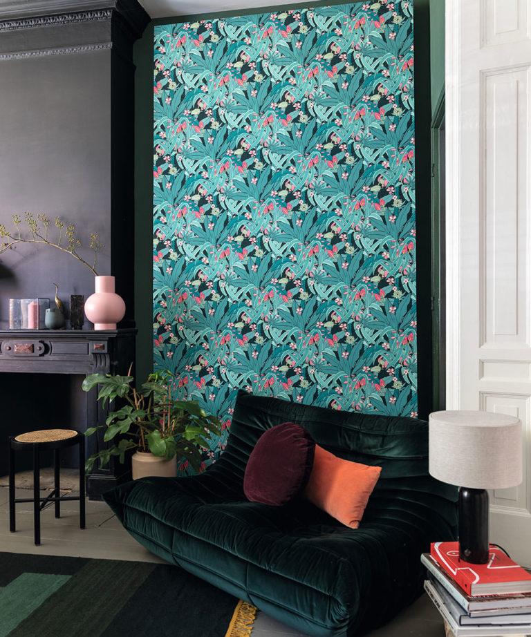 Dark/Green Tropical Wallpaper