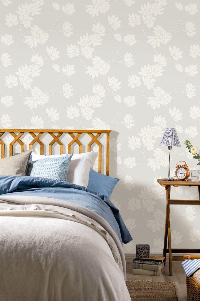 Dove Magnolia Wallpaper