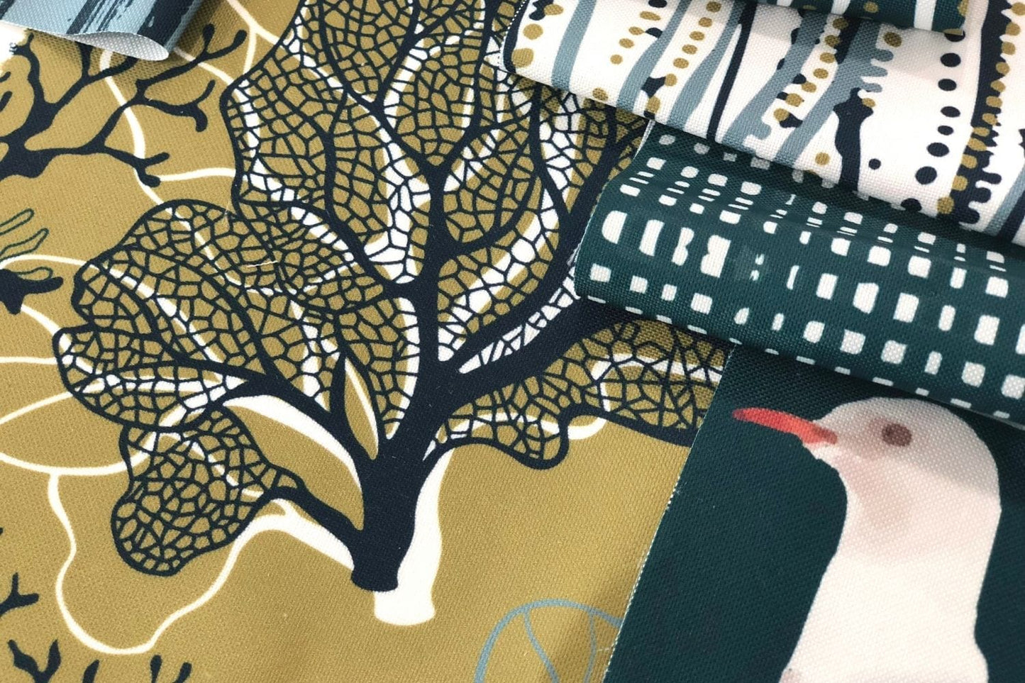 Two's Company Seagull Fabric - 10 colours