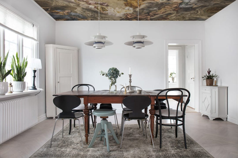 A PRIORI Mural Wallpaper