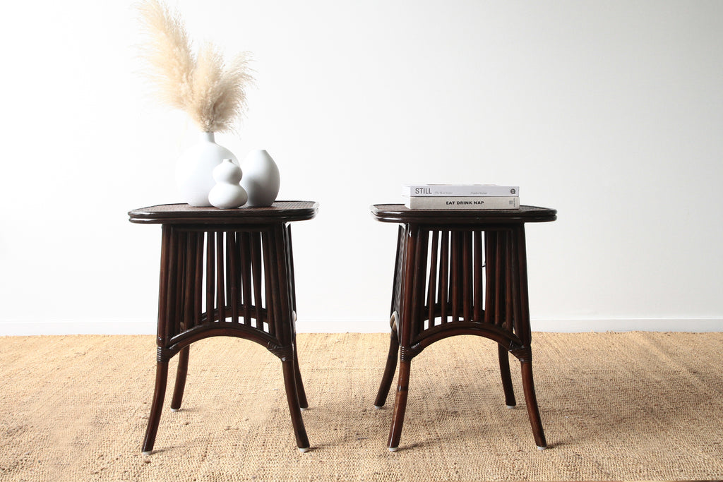 South Hampton Side Table SALE - ASK US FOR A DELIVERY QUOTE