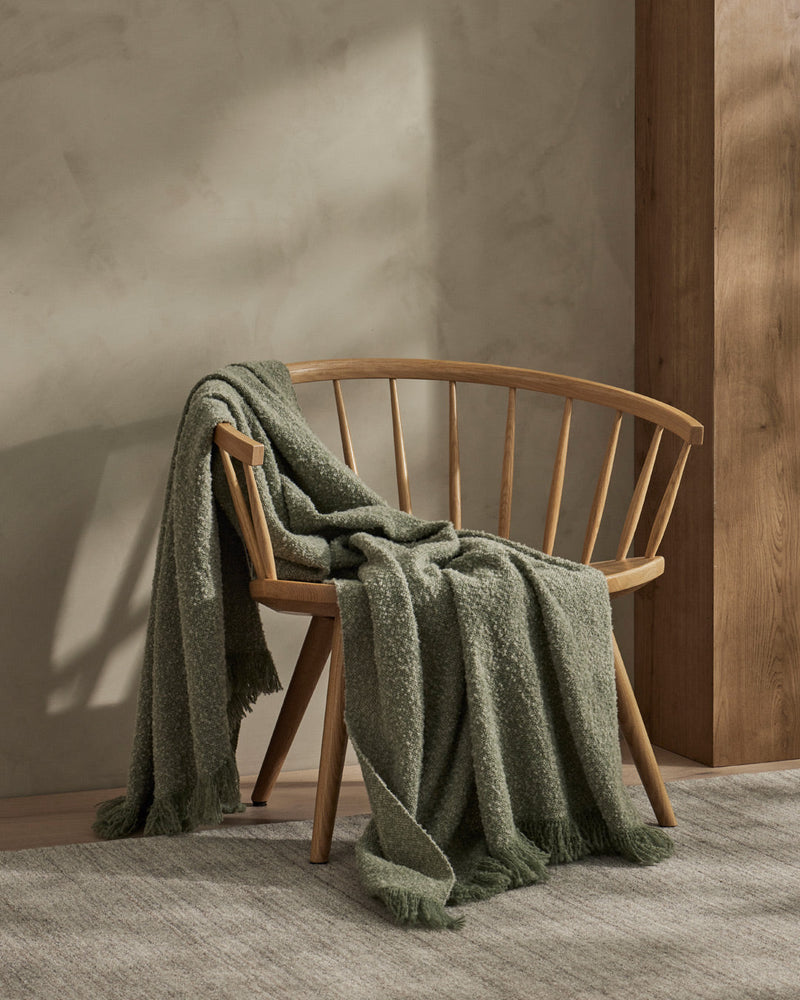 Clive Throw - 6 Colours