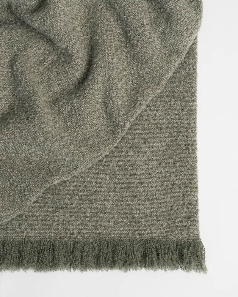 Clive Throw - 6 Colours