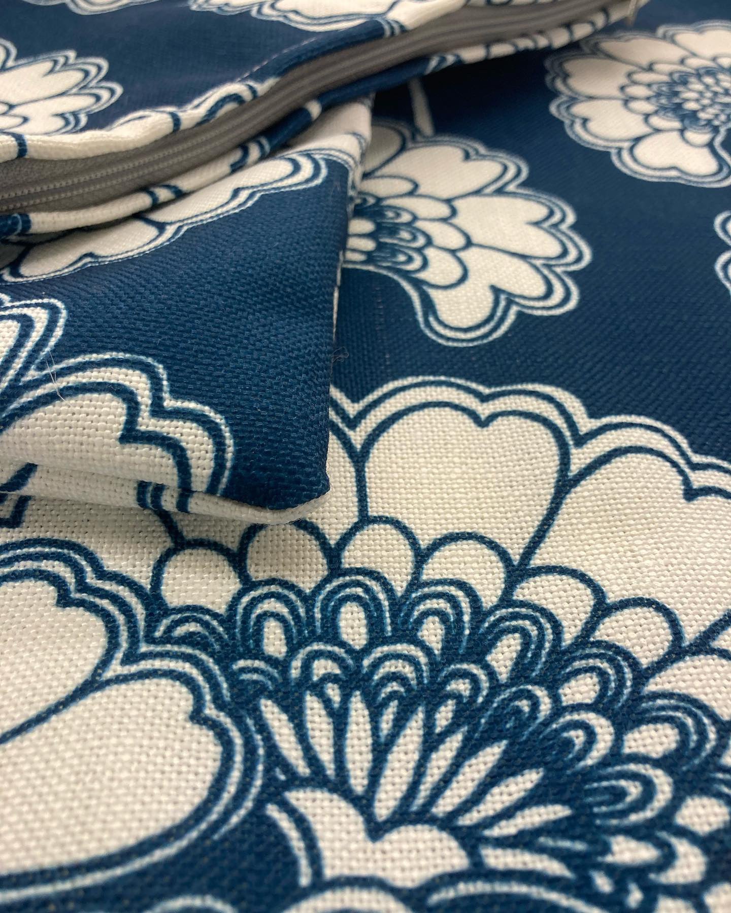 Florence Broadhurst - Japanese Floral - Fabric - 18 Colours