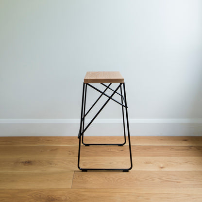 Karapiro Stool