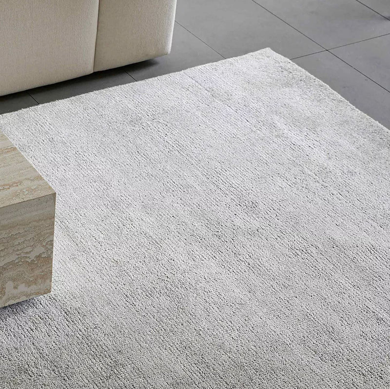 Almonte Silk Rug - 7 Colours